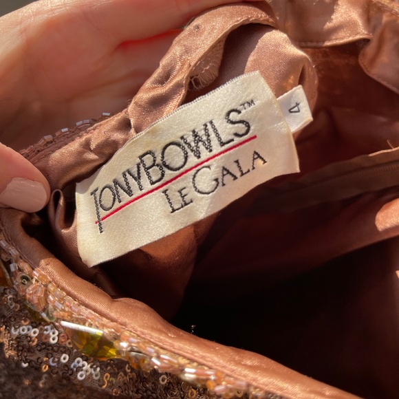 Tony Bowls prom gown - Picture 6 of 7